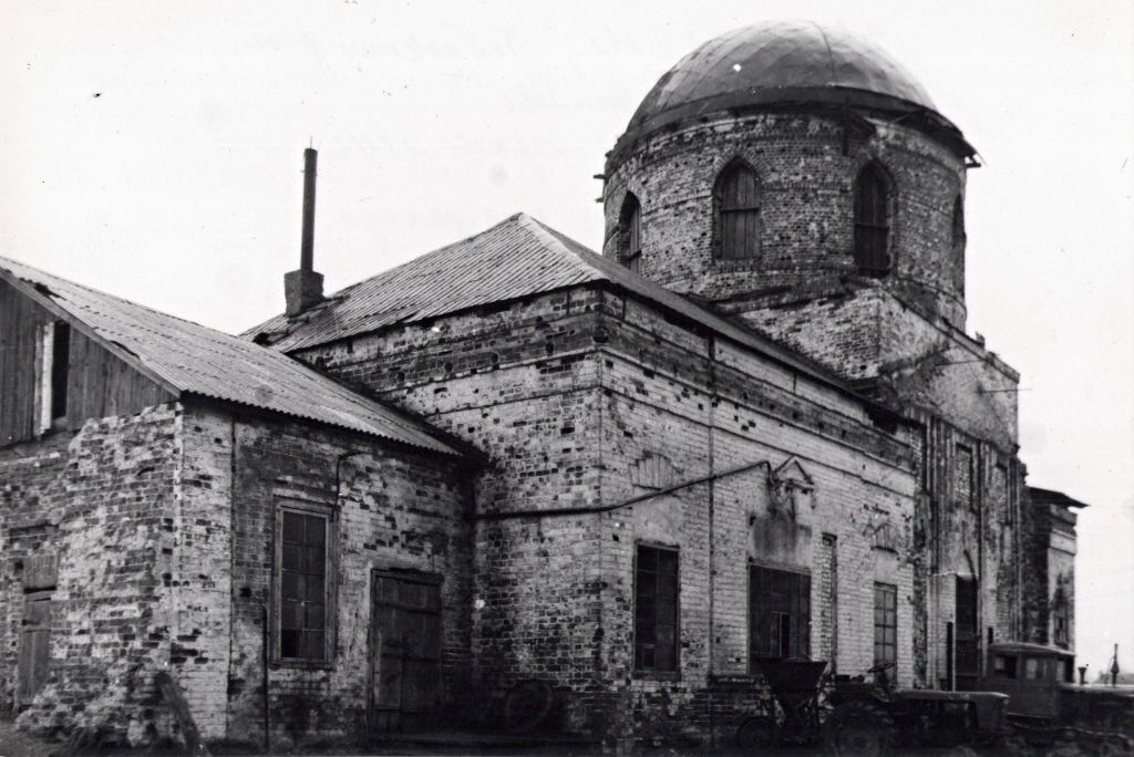 Зернилово. Церковь Воскресения Христова. архивная фотография, Ориентировочно 1970-е года. Фото с сайта http://culture37.ru