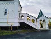 Церковь Георгия Победоносца (новая), Западное крыльцо<br>, Лабытнанги, Лабытнанги, город, Ямало-Ненецкий автономный округ