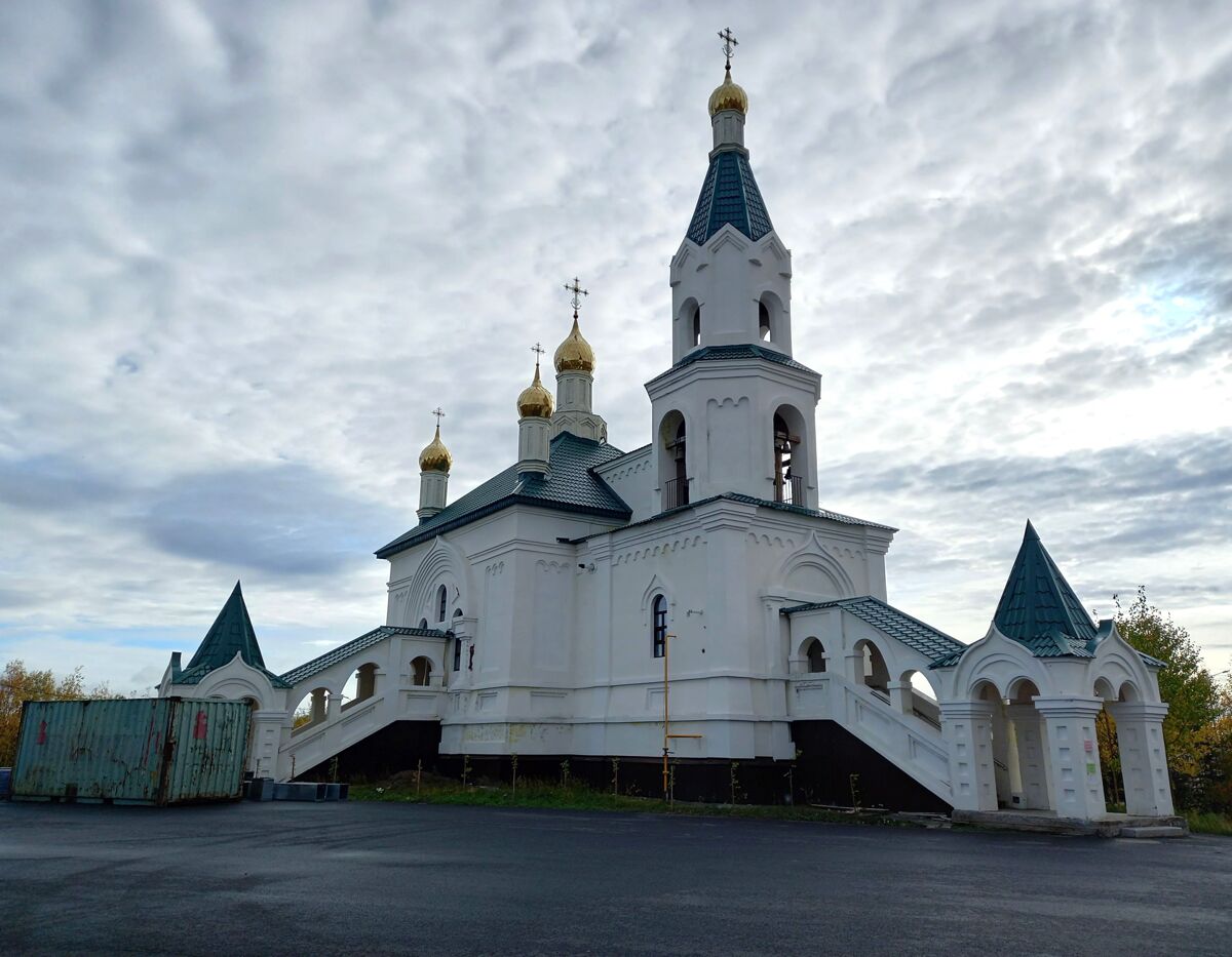 Церковь Георгия Победоносца (новая), Лабытнанги (Лабытнанги, город, Ямало-Ненецкий автономный округ). фасады, Вид с северо-запада