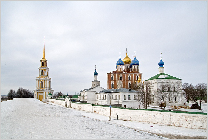 Спасо–Преображенский монастырь, Рязань (Рязань, город, Рязанская область). общий вид в ландшафте