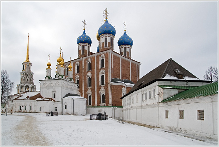 Рязань. Спасо–Преображенский монастырь. фасады