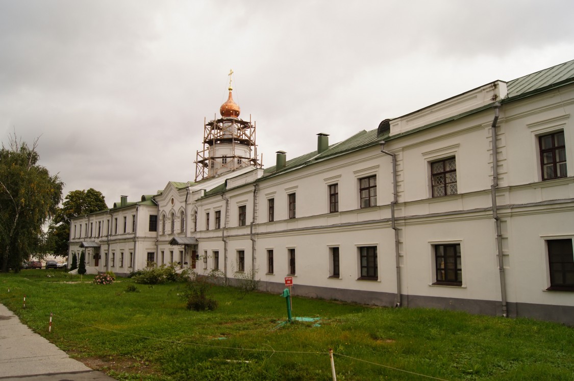 Спасо–Преображенский монастырь, Рязань (Рязань, город, Рязанская область). дополнительная информация, Гостиница знати.