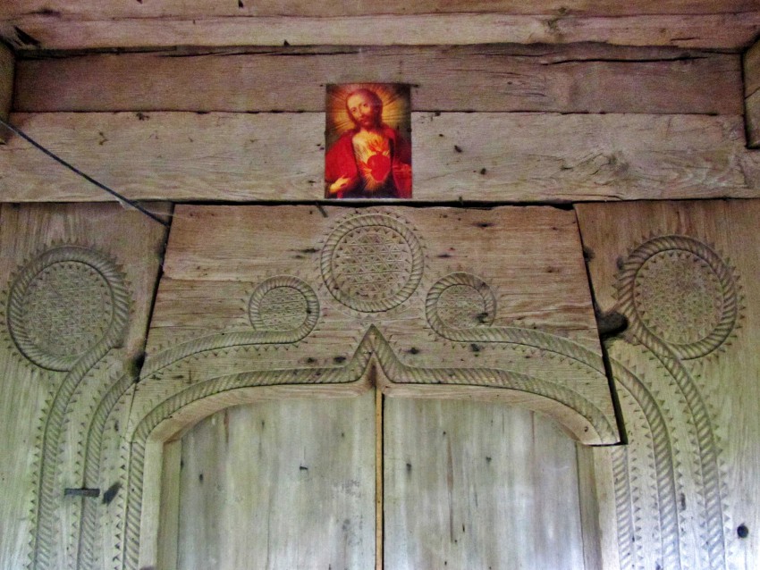 Церковь Михаила Архангела, Крайниково (Хустский район, Украина, Закарпатская область). интерьер и убранство