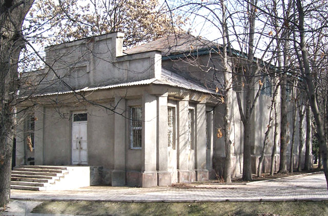Церковь Николая Чудотворца, Бишкек (Кыргызстан, Прочие страны). фасады, 		      