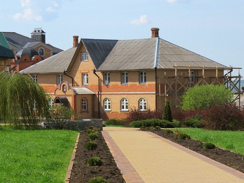 Михайловский Покровский женский монастырь, Михайлов (Михайловский район, Рязанская область). фасады, Настоятельский корпус