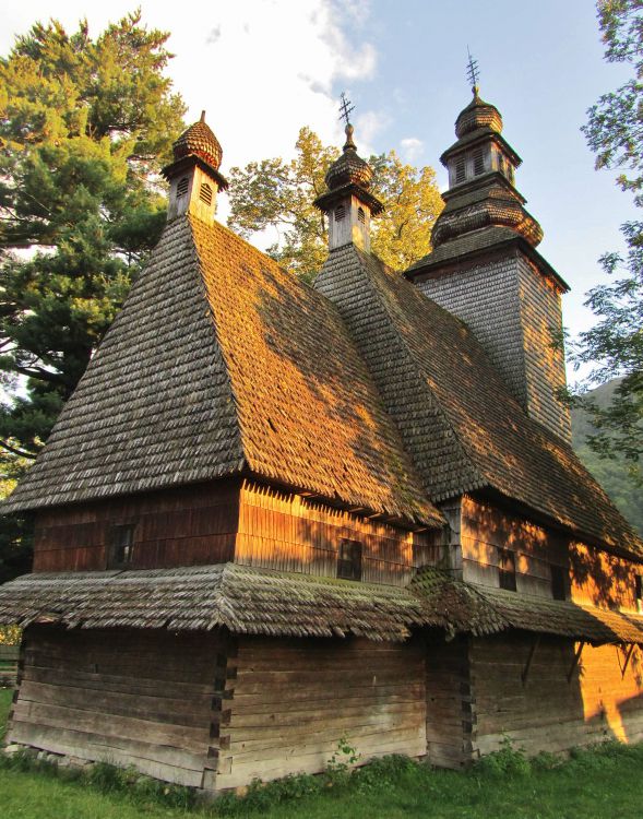 Церковь Сошествия Святого Духа, Колочава (Хустский район, Украина, Закарпатская область). фасады, вид с севера