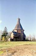 Новинки (Лявля). Николая Чудотворца, церковь