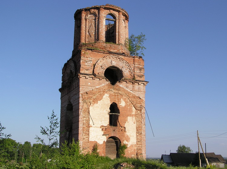 Колокольня церкви Вознесения Господня, Загарье (Юрьянский район, Кировская область). фасады