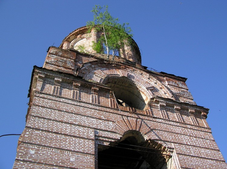 Колокольня церкви Вознесения Господня, Загарье (Юрьянский район, Кировская область). архитектурные детали