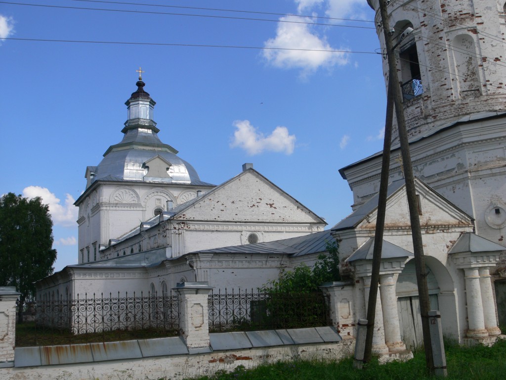 Церковь Троицы Живоначальной, Чудиново (Орловский район, Кировская область). фасады, 2006