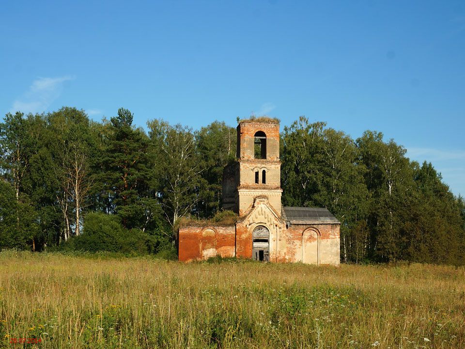 Церковь Николая Чудотворца, Рубихино (Юхновский район, Калужская область). общий вид в ландшафте