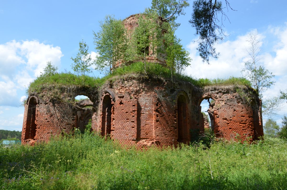 Церковь Николая Чудотворца, Рубихино (Юхновский район, Калужская область). фасады