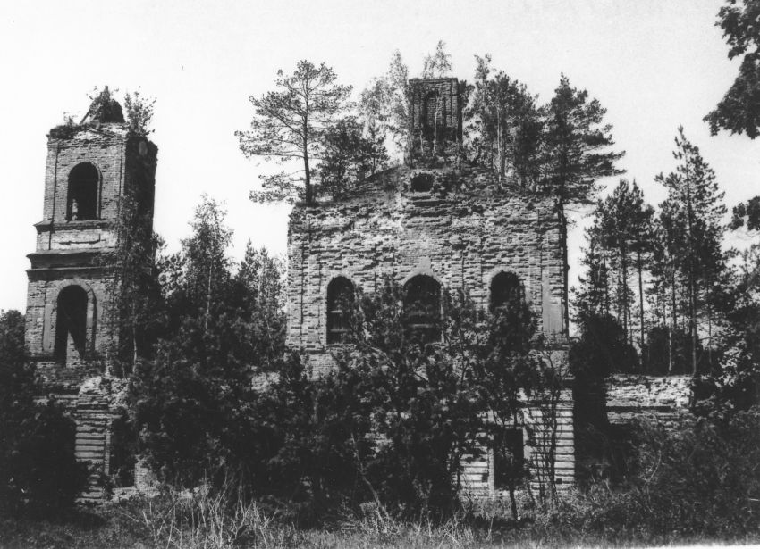 Церковь Преображения Господня, Палатки (Юхновский район, Калужская область). фасады