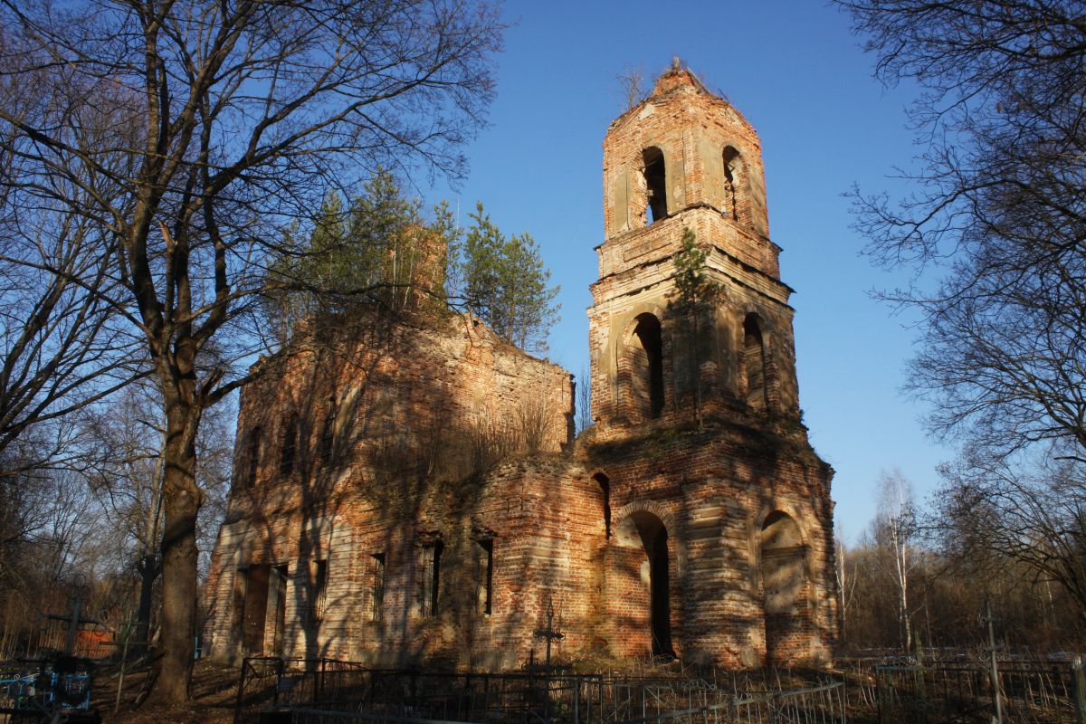 Церковь Преображения Господня, Палатки (Юхновский район, Калужская область). фасады