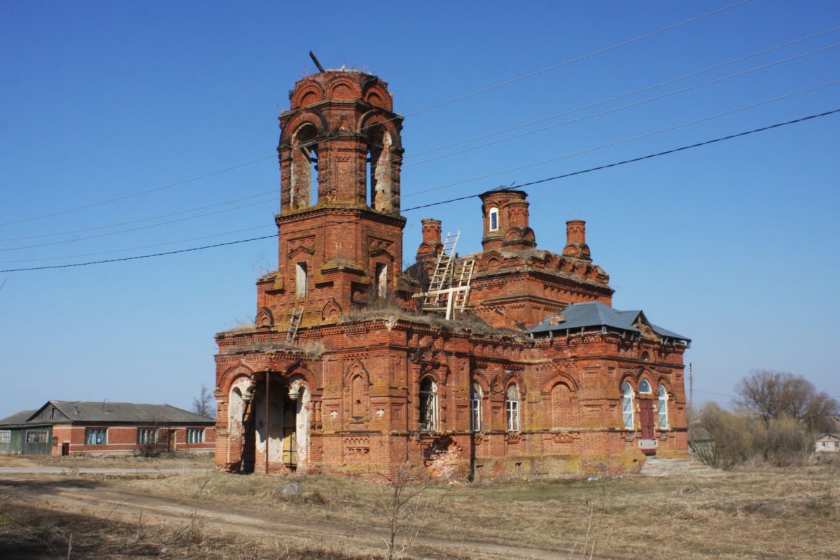 Церковь Николая Чудотворца, Чемоданово (Юхновский район, Калужская область). фасады