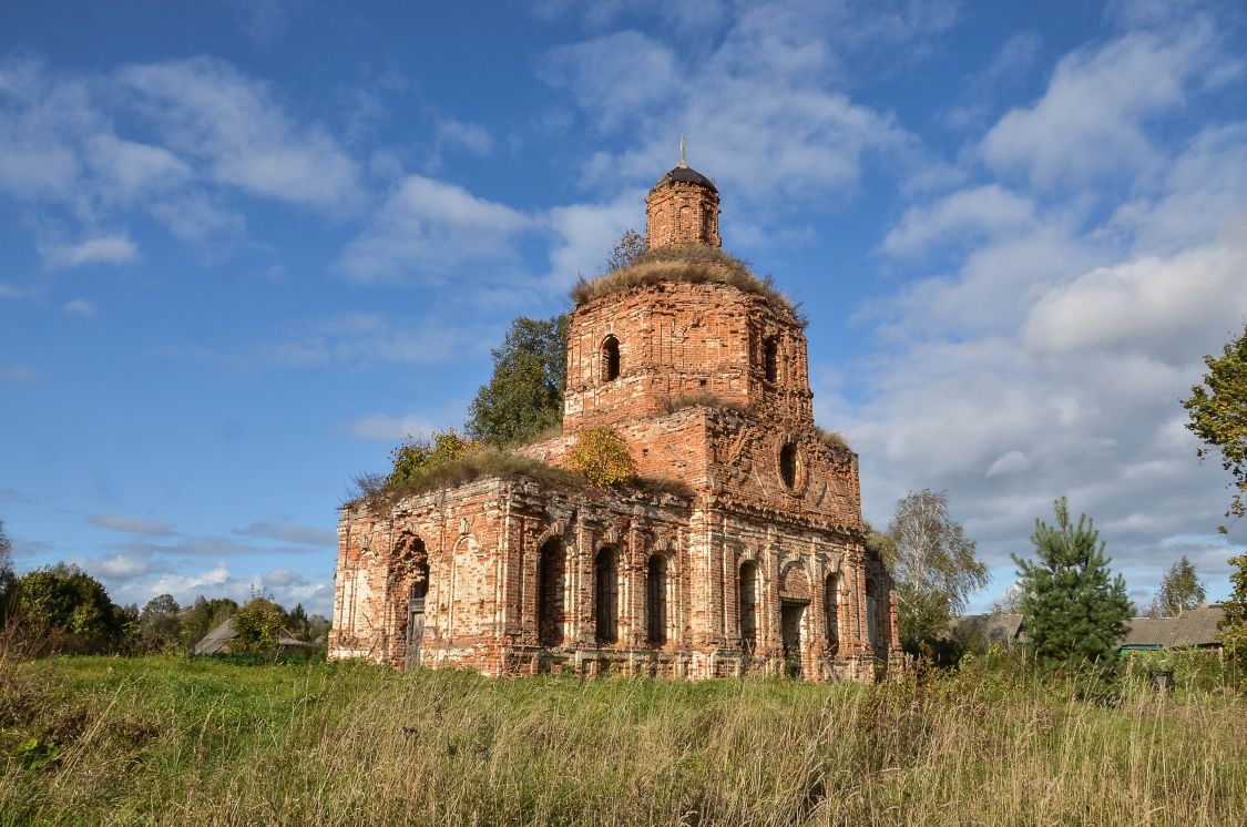 Церковь Сергия Радонежского, Бекасово (Юхновский район, Калужская область). фасады
