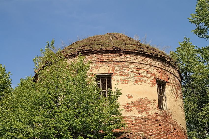Церковь Параскевы Пятницы, Мочалово (Юхновский район, Калужская область). архитектурные детали