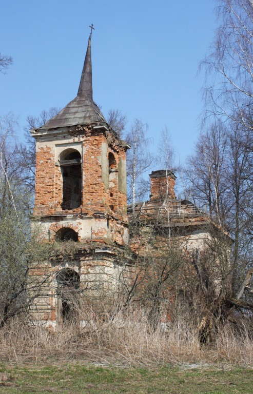 Церковь Покрова Пресвятой Богородицы, Покров-Полея, урочище (Жуковский район, Калужская область). фасады