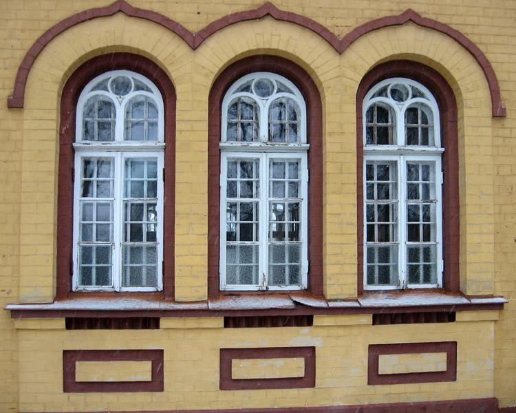 Церковь Спаса Нерукотворного Образа, Рига (Рига, город, Латвия). архитектурные детали, Окна основного объема
