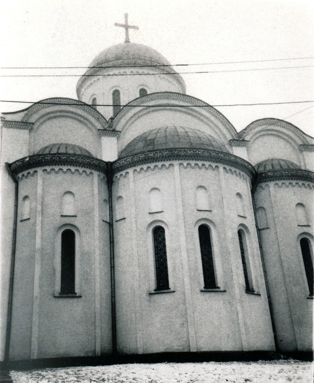 Владимир-Волынский. Кафедральный собор Успения Пресвятой Богородицы. фасады