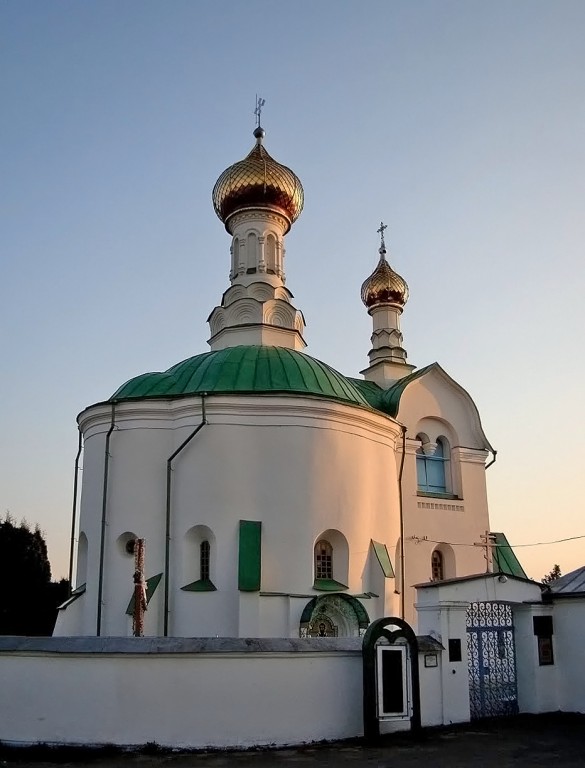 Владимир-Волынский. Церковь Василия Великого. фасады