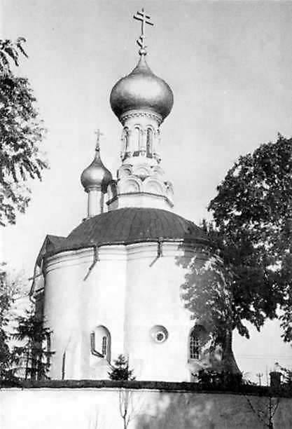 Церковь Василия Великого, Владимир (Владимирский район, Украина, Волынская область). архивная фотография, 1970-е г.г. «Памятники архитектуры и градостроительства Украины». - К. «Техника», 2000 г.