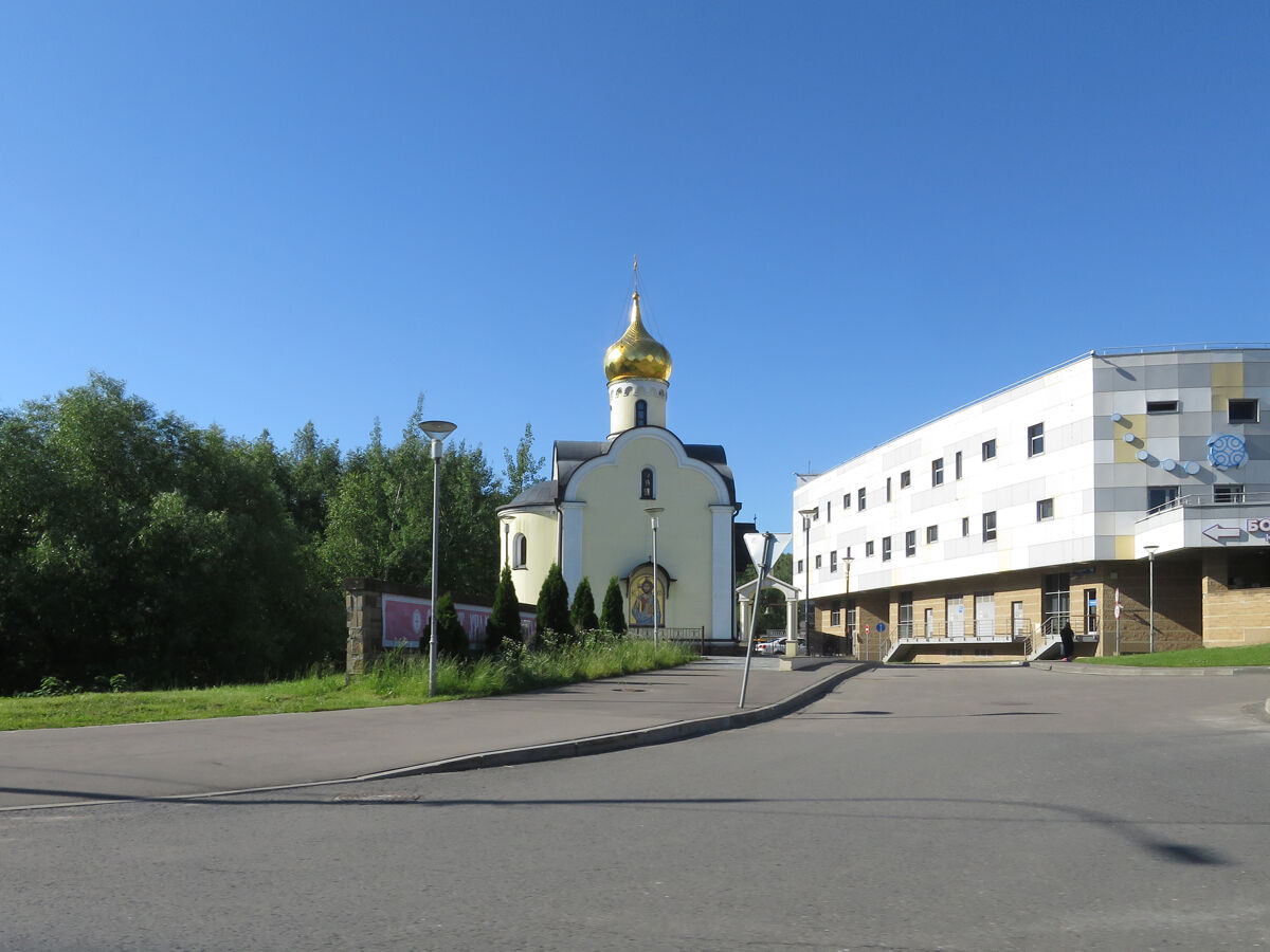 Церковь Всех Святых в Ясеневе, Ясенево (Юго-Западный административный округ (ЮЗАО), г. Москва). фасады