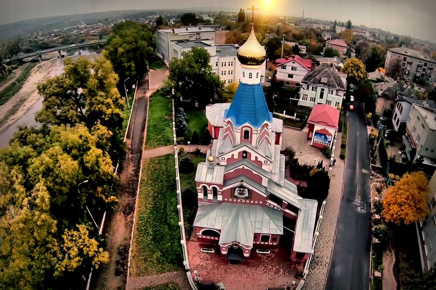 Церковь Покрова Пресвятой Богородицы, Ужгород (Ужгородский район, Украина, Закарпатская область). общий вид в ландшафте, Аэросъёмка