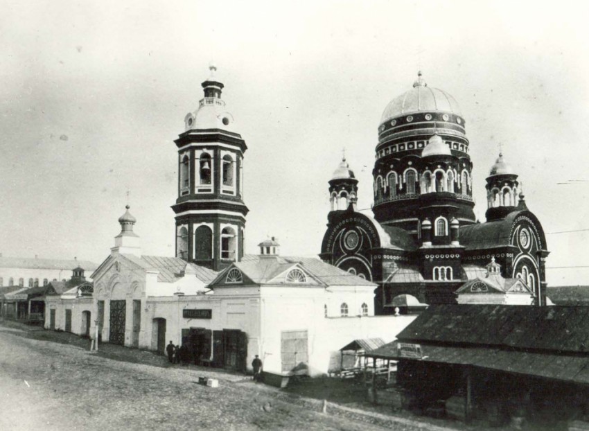 Уржум. Кафедральный собор Троицы Живоначальной. архивная фотография, С сайта: http://urzhum-uezd.ortox.ru/users/0/1100800/editor_files/image/021_(5).jpg