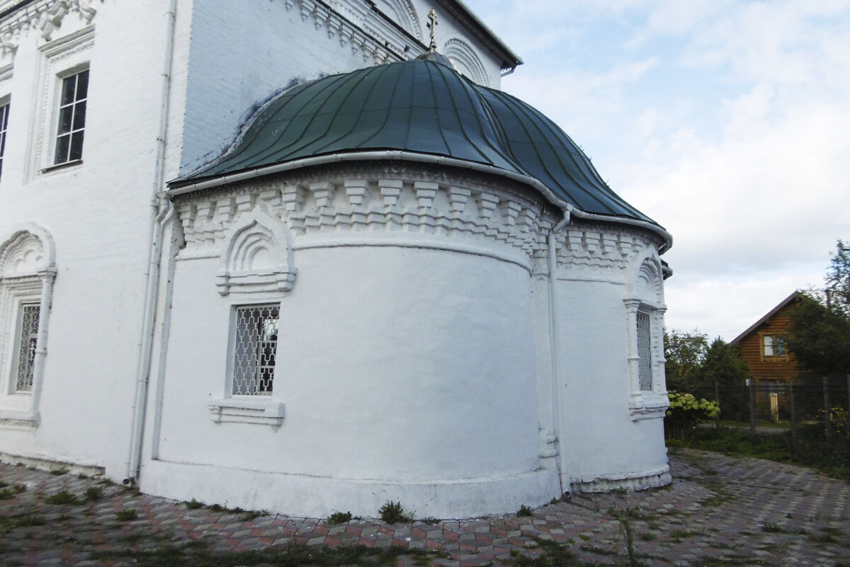 Церковь Чуда Михаила Архангела, Городец (Городецкий район, Нижегородская область). архитектурные детали, Апсидная часть храмового объема