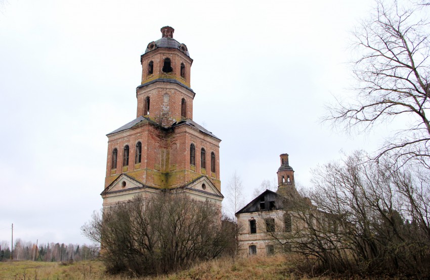 Церковь Вознесения Господня, Русаново (Орловский район, Кировская область). фасады