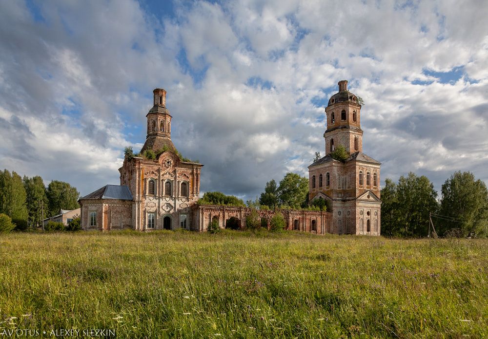 Церковь Вознесения Господня, Русаново (Орловский район, Кировская область). фасады