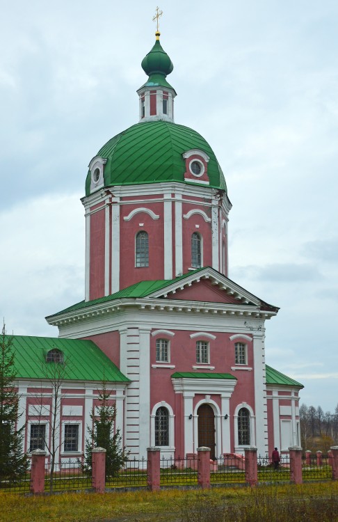 Церковь Успения Пресвятой Богородицы (новая), Овстуг (Жуковский район, Брянская область). фасады