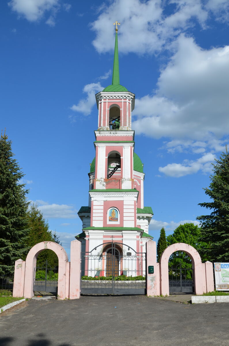 Церковь Успения Пресвятой Богородицы (новая), Овстуг (Жуковский район, Брянская область). фасады