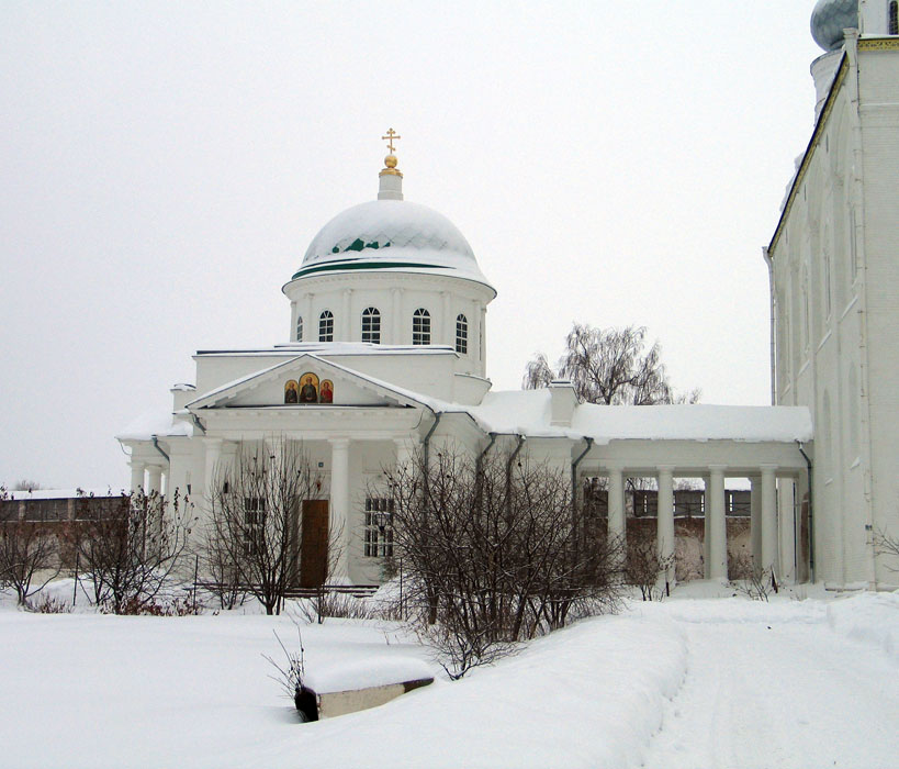 Макарьево. Троицкий Макариев Желтоводский монастырь. Церковь Макария Унженского и Желтоводского. фасады