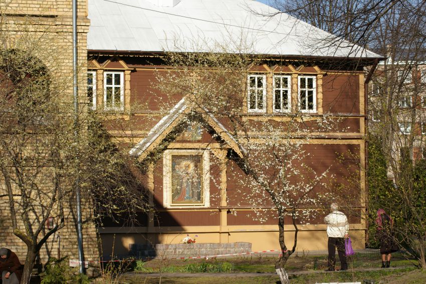 Рижский Троице-Сергиев женский монастырь. Домовая церковь Сергия Радонежского, Рига (Рига, город, Латвия). фасады, Южный фасад.