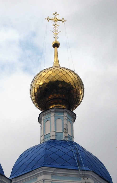 Казанский мужской монастырь. Собор Казанской иконы Божией Матери, Тамбов (Тамбов, город, Тамбовская область). архитектурные детали, Завершение главного объема собора