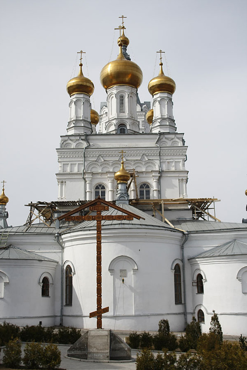 Пермь. Троицкий Стефанов мужской монастырь. Церковь Троицы Живоначальной. архитектурные детали