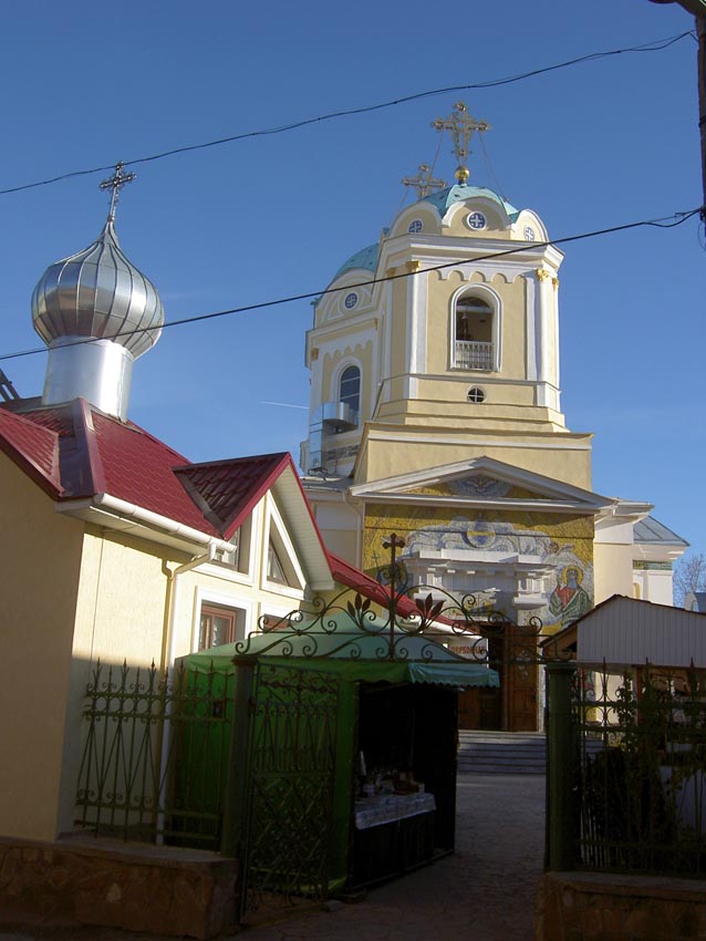 Храм луки крымского в симферополе