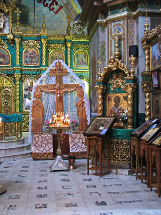 Троицкий женский монастырь, Симферополь (Симферополь, город, Республика Крым). интерьер и убранство