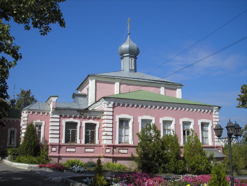 Саратов. Алексиевский женский монастырь. Церковь Алексия, митрополита Московского. фасады