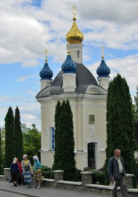 Почаев. Успенская Почаевская Лавра. Часовня в честь 2000-летия Рождества Христова