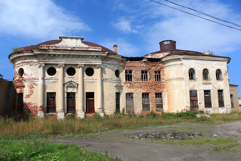 Белозерск. Церковь Иоанна Предтечи. фасады