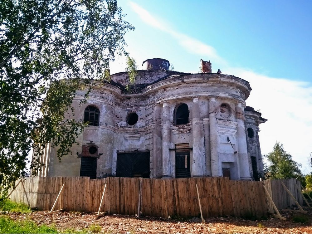 Белозерск. Церковь Иоанна Предтечи. фасады