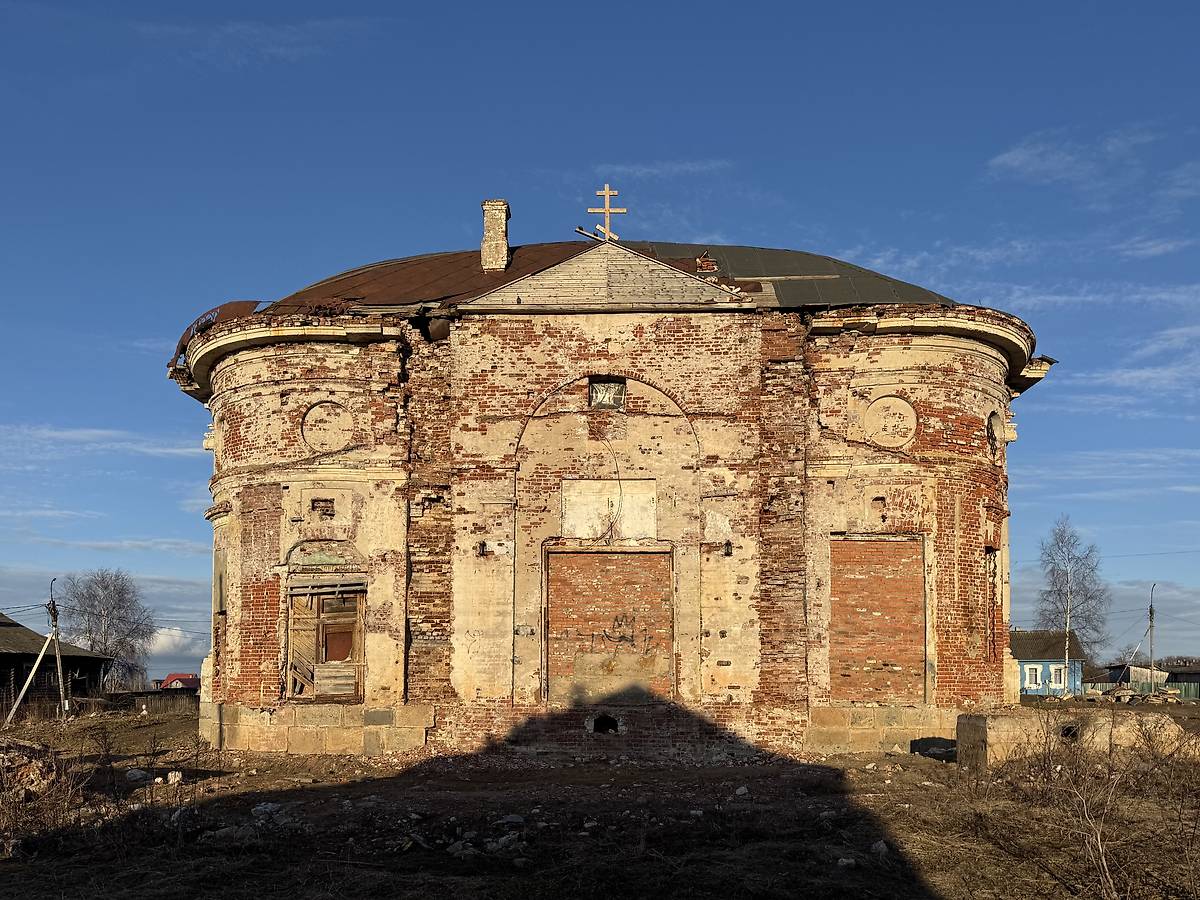 Вид с запада, фасады. Церковь Иоанна Предтечи, Белозерск (Белозерский район, Вологодская область)