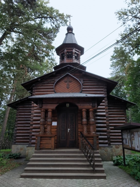 Церковь Петра Голубева, Петрово-Дальнее (Красногорский городской округ, Московская область). фасады