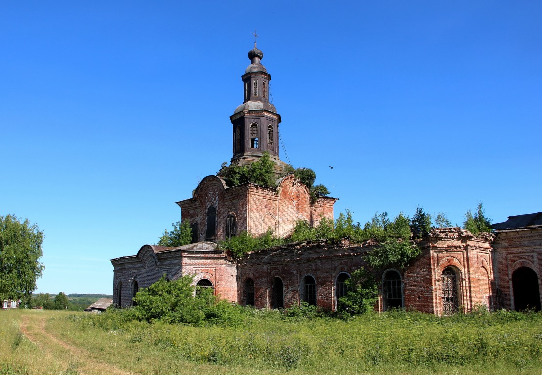 Белая. Церковь Рождества Пресвятой Богородицы. фасады