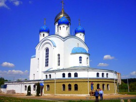 Минск. Церковь Воскресения Христова в Зелёном Луге
