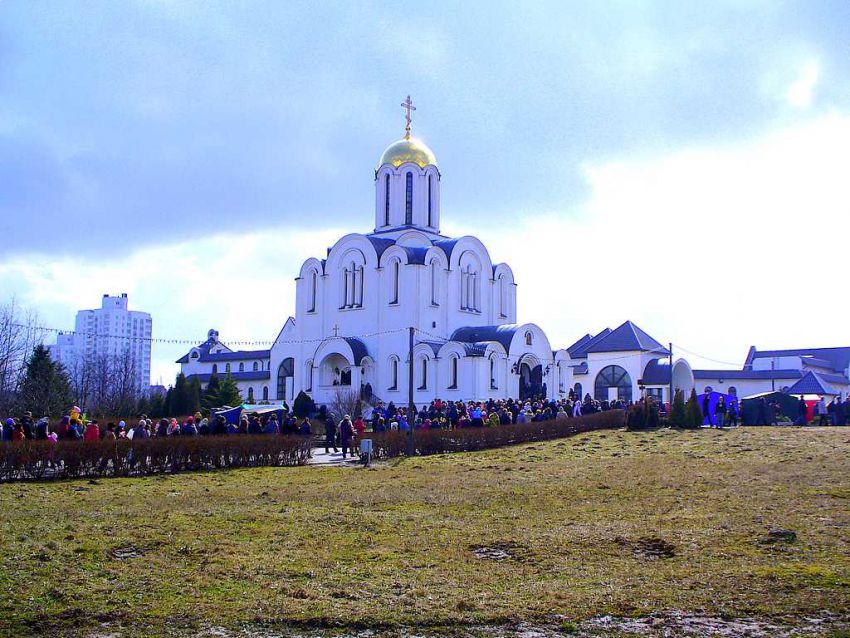 Церковь Евфросинии Полоцкой, Минск (Минск, город, Беларусь, Минская область). документальные фотографии, Вербное воскресенье