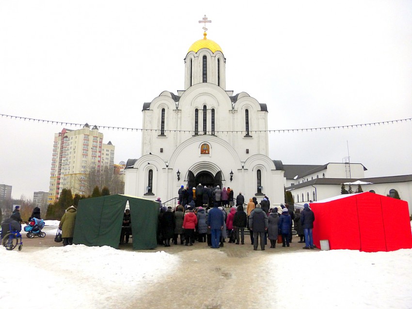 Церковь Евфросинии Полоцкой, Минск (Минск, город, Беларусь, Минская область). документальные фотографии